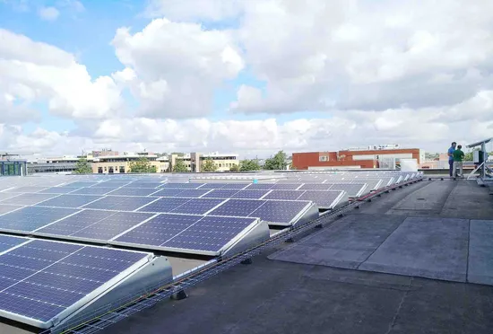 60/100/200kw Solar Monocrystal Power Industrial Container Renewable on/off Grid Energy Storage Photovoltaic Panel Home System for Commercial Agriculture Using